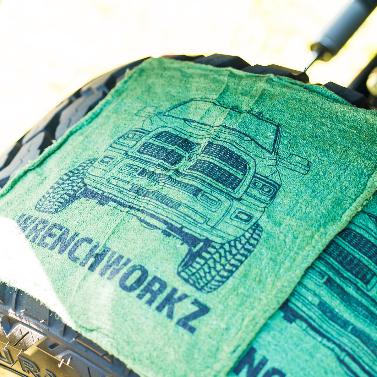 2 PACK GREEN SHOP TOWELS WrenchWorkz